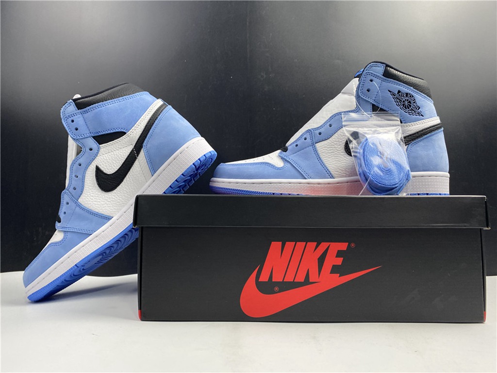 Air Jordan 1 High OG University Blue 555088-134